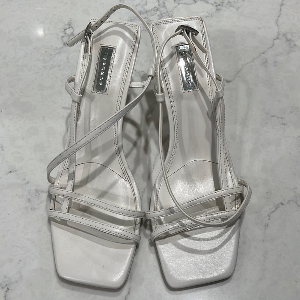 Topshop strappy white sandals. Great condition. Size 39. 3” heel height.